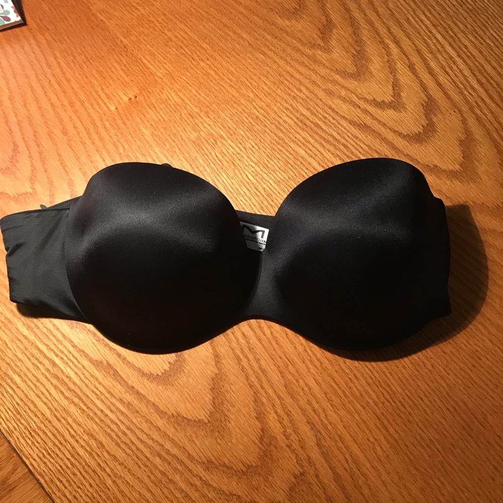 Maidenform strapless bra 36B